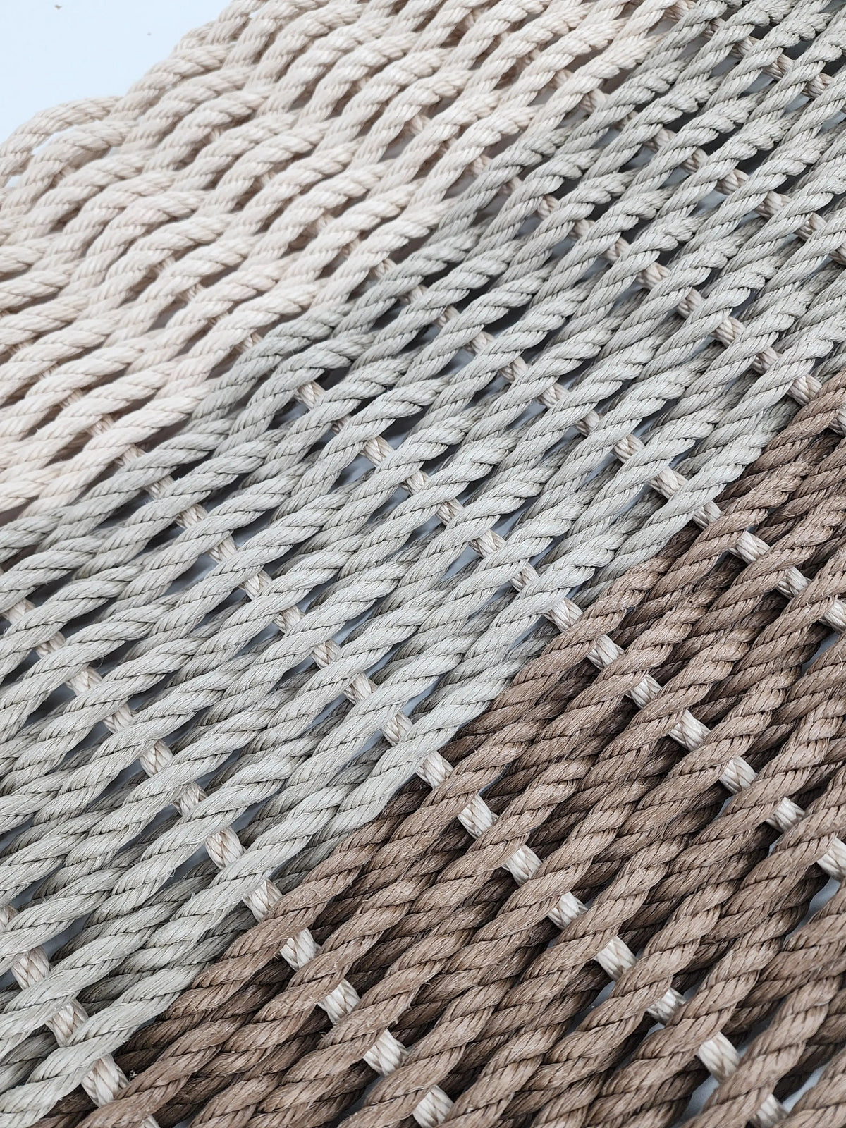 Brown, Tan & Light Tan Ombre Lobster Rope Doormat