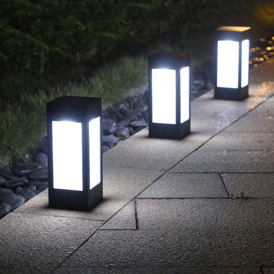 Solar Garden Light – LED Outdoor Decorative Light for Courtyards, Tables & Columns