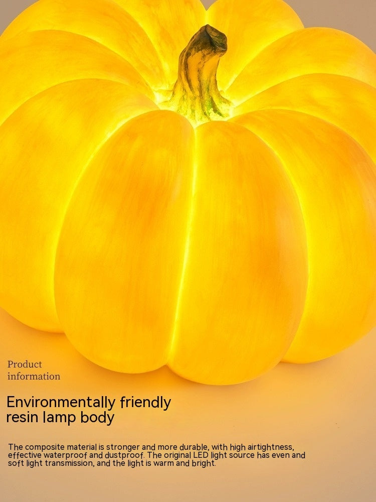 Solar Pumpkin Garden Light – Resin Illuminated Pumpkin Lawn Décor