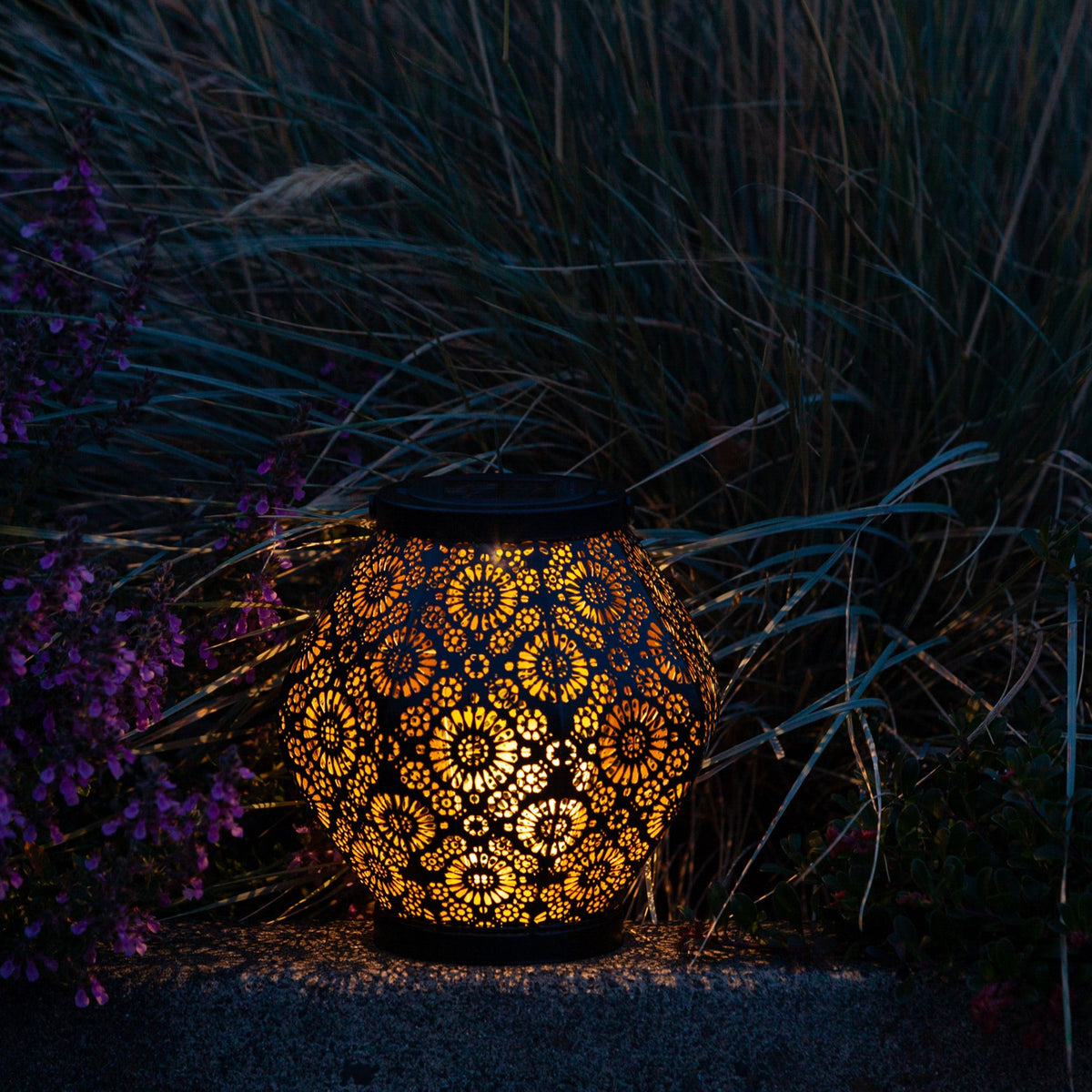 Metal Daisy Solar Lanterns - 2-Pack